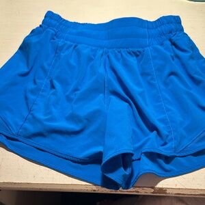 Women's Lululemon Blue Athletic Shorts 2.5 inch